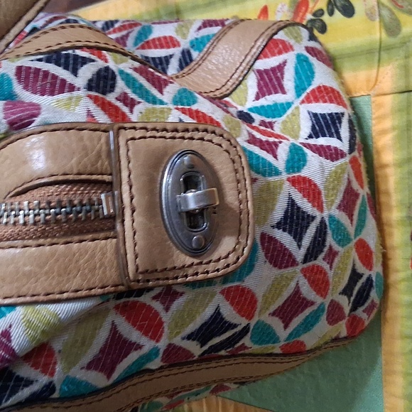 Fossil Multicolor Leaf Pattern Satchel - Picture 7 of 10